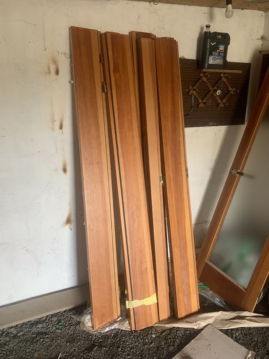 Продам між кімнатні двері з масиву