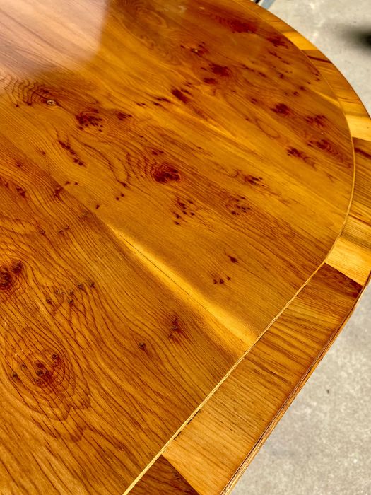 Mesa de jantar vintage de madeira 6-8 pessoas