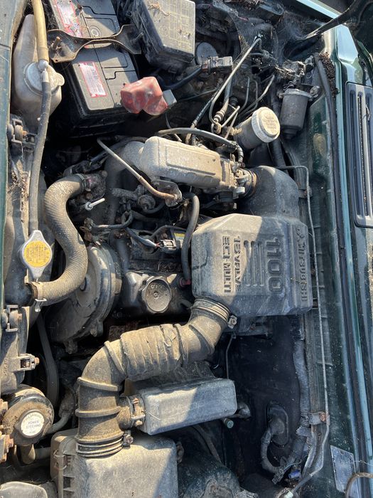 Mitsubishi Pajero silnik 1.1 Benzyna 1997r,Anglik