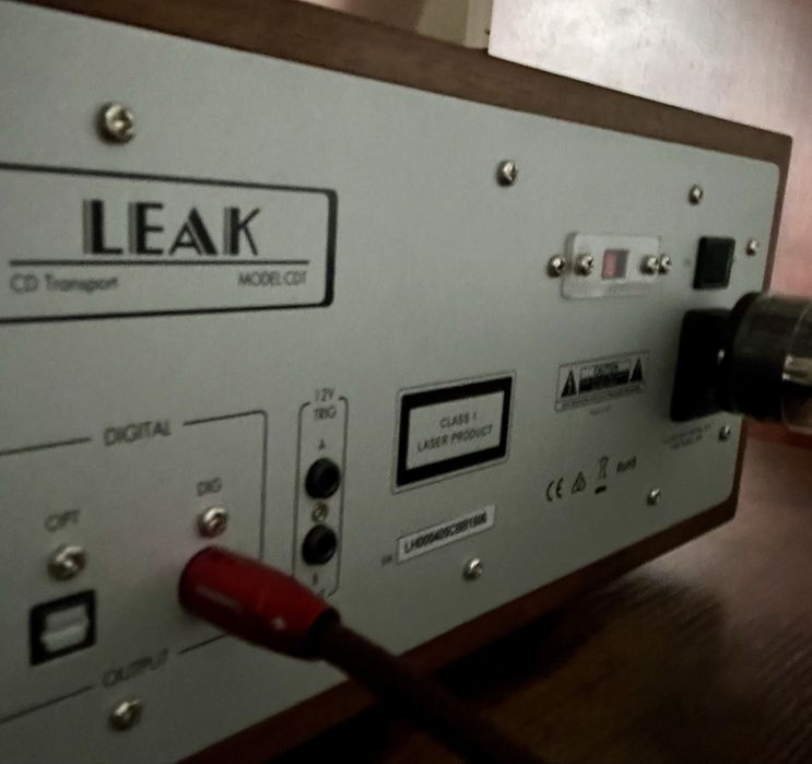 Leak CDT transport CD wood - jak nowy!