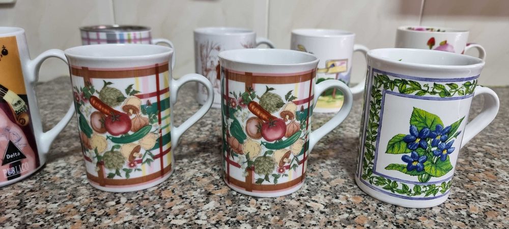 12 Mugs for Collectors431195748755066883