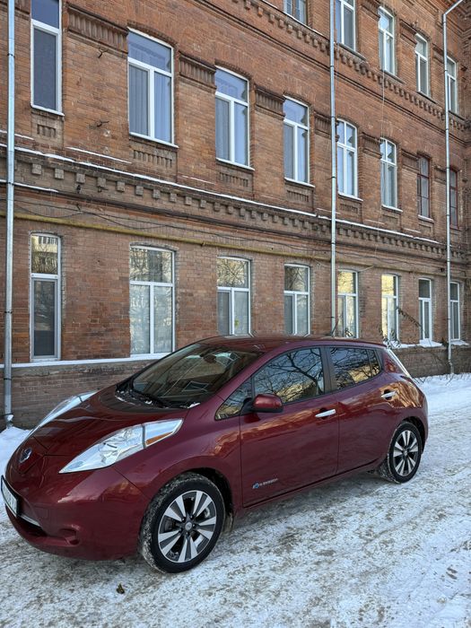Оренда авто, Nissan Leaf, 14, 24кВт  аренда, користування
