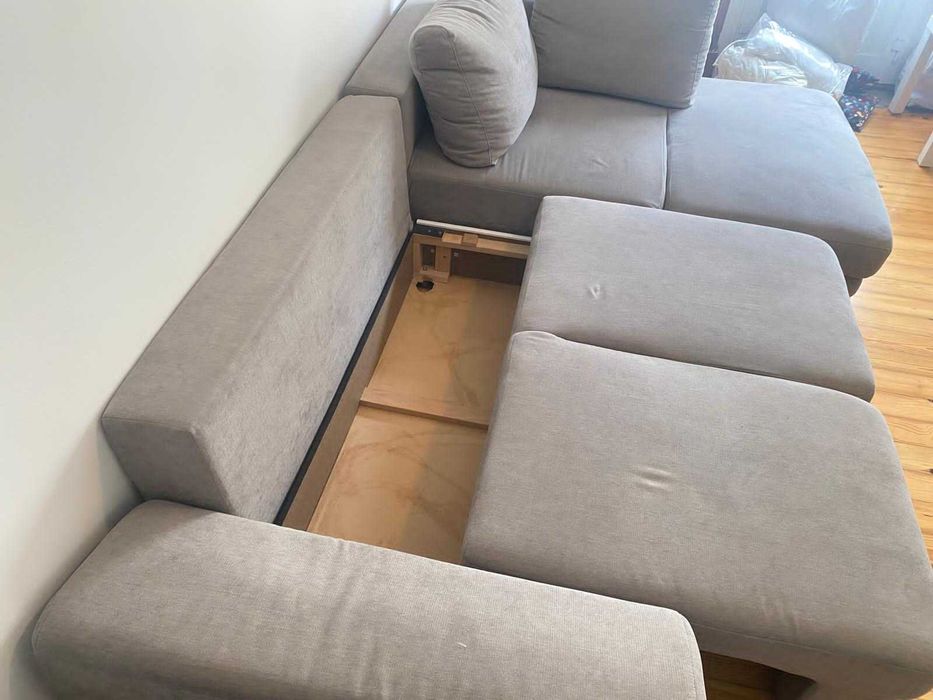 Sofá - cama com arrumação!