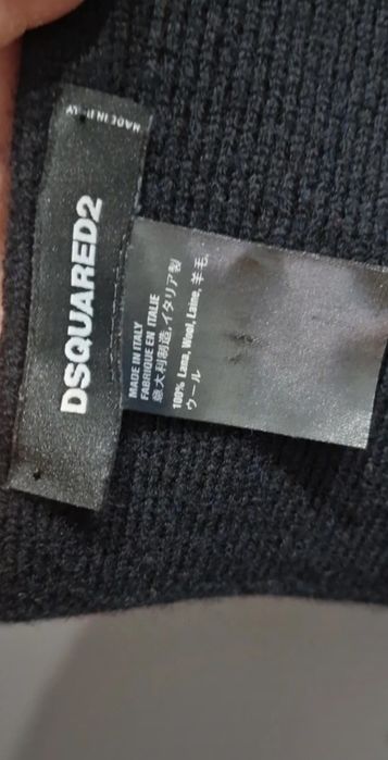 Dsquared2 czarny piękny szalik