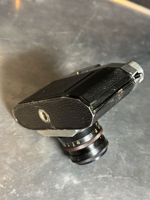 Aparat Praktiflex ok. 1947 z obiektywem Biotar 1:2 58mm, vintage