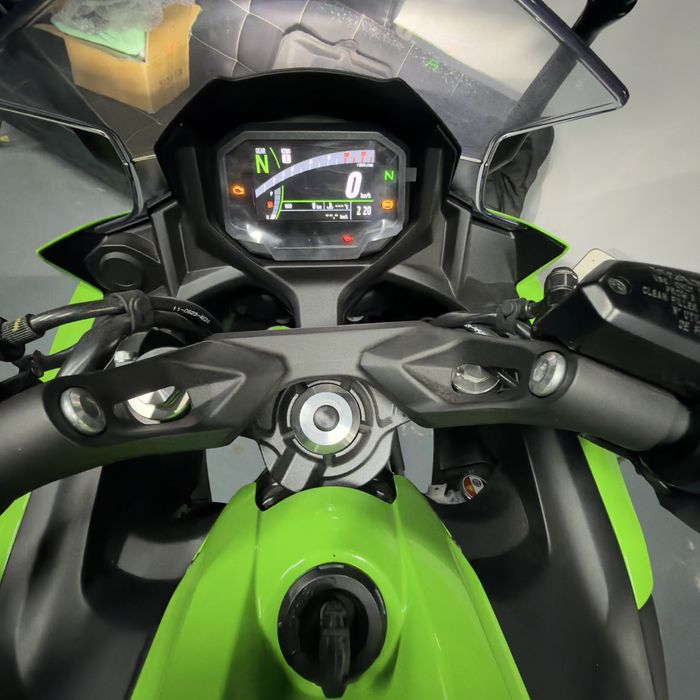 Kawasaki Ninja 650 KRT Perfotmance 2026