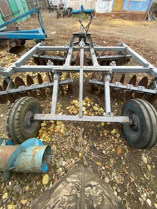 Продам дискову борону