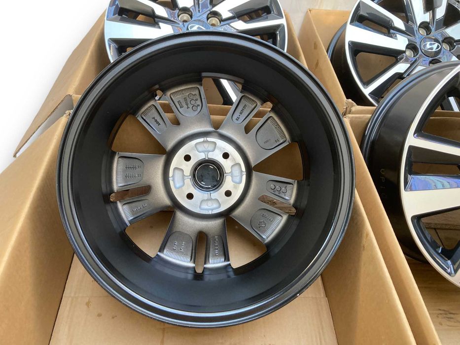 Felgi ALUMINIOWE 16 Hyundai I20 Kia Stonic  Rio NOWE