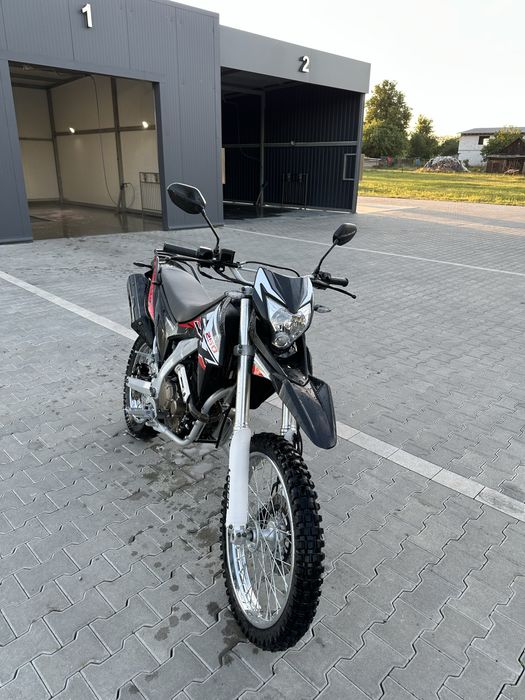 Продам Loncin 250