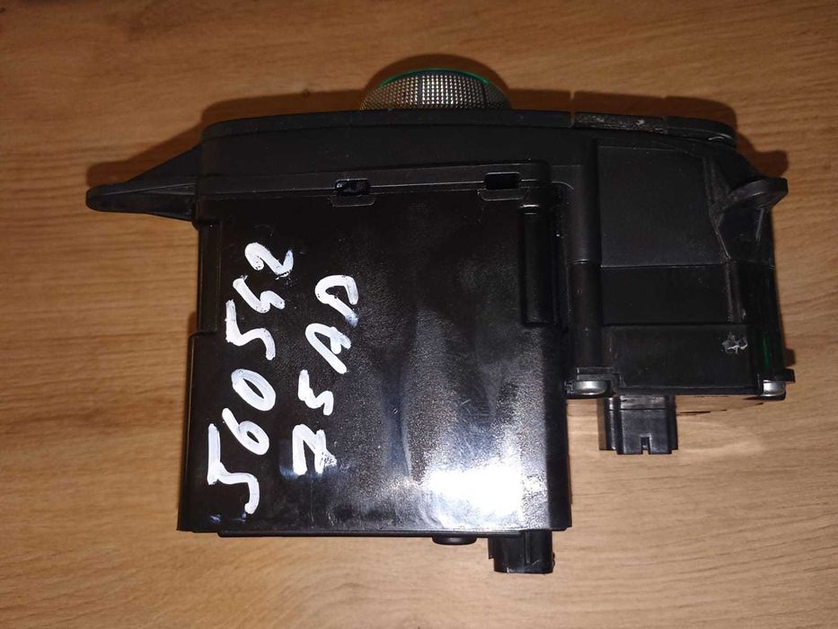 Dodge RAM 1500 DS IV gen. 2013 do 2024 pokrętło zmiany biegów shifter