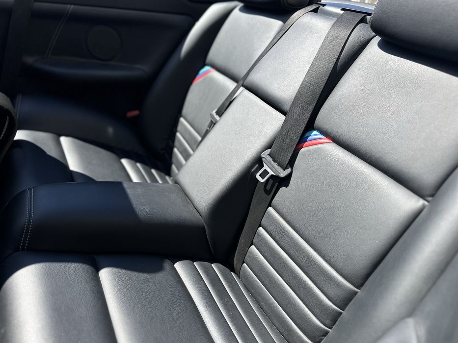 BMW E36 Cabrio 320i 6 cilindros origem