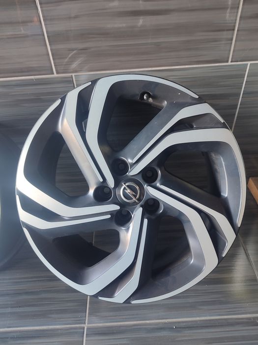 Felgi aluminiowe opel 17"
