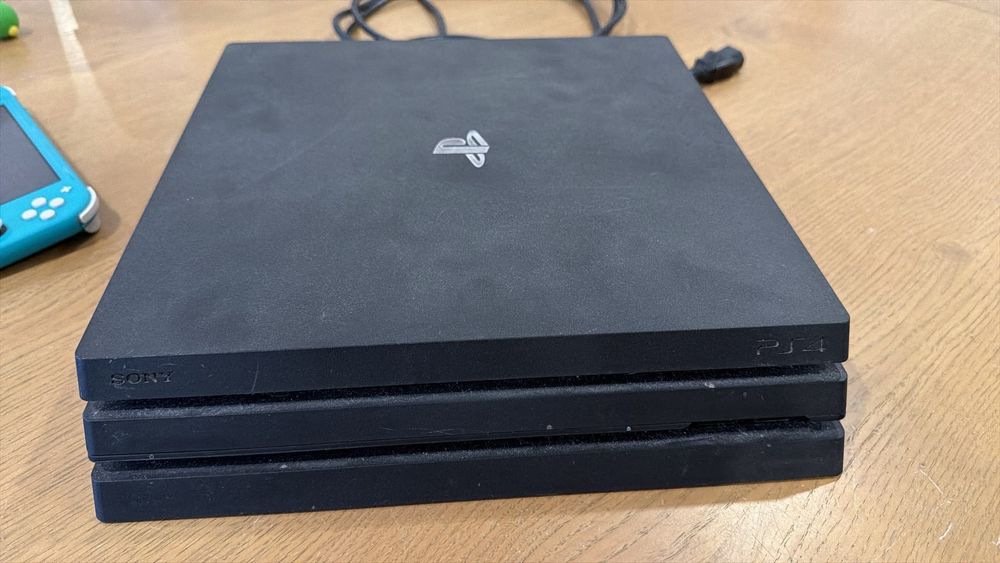 Ps4 1t e Nintendo switch