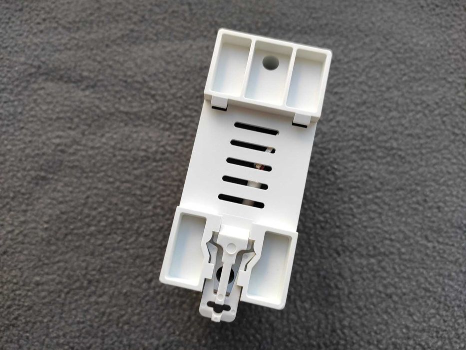 Реле напруги TOMZN TOMPD-63WiFi (лічильник/захист)