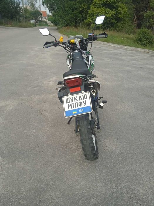 Продам мотоцикл spark sp150d1