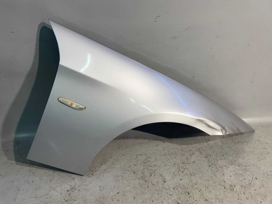 błotnik prawy bmw e91 kolor titansilber metallic