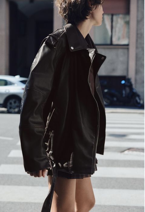 Продам куртку косуху  Zara