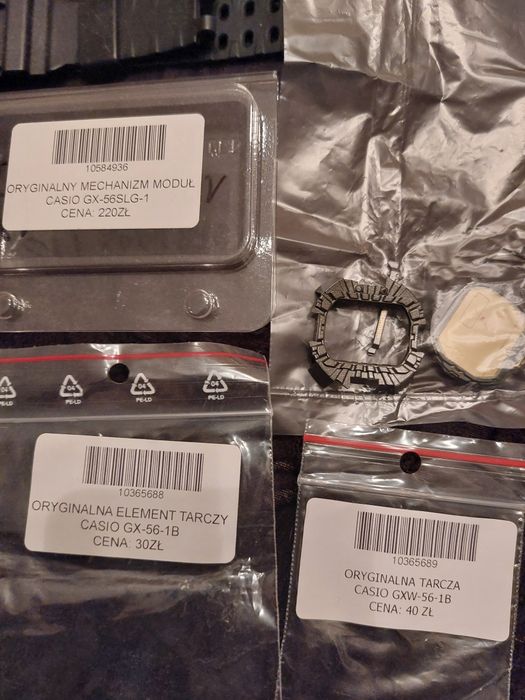 Sprzedam zestaw Casio G-Shock GX-56BB-1ER + akcesoria