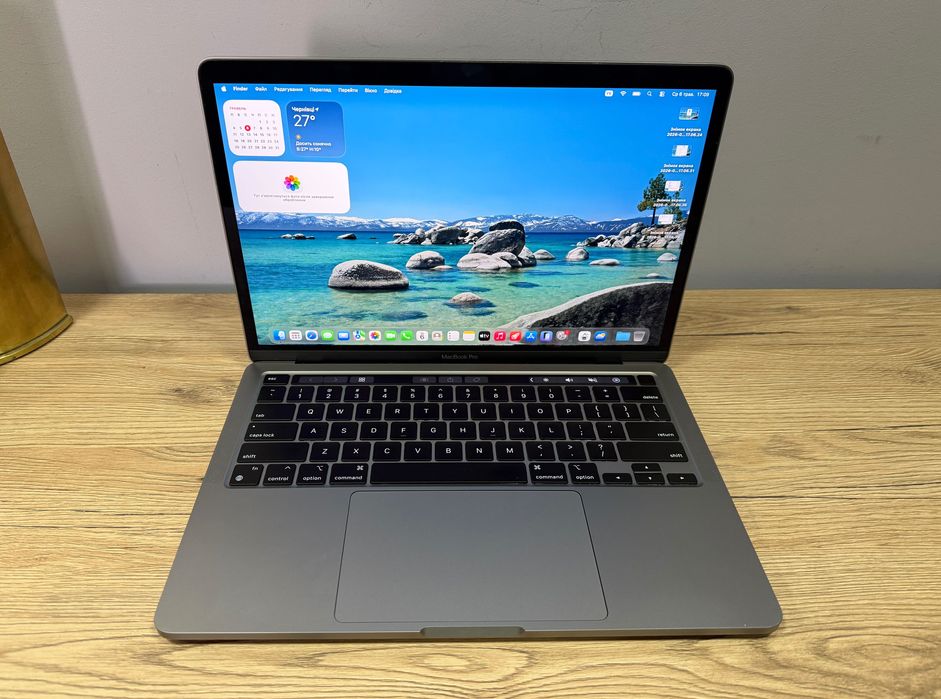 Як новий MacBook Pro 13 M1/8 CPU/8 GPU/ 16/ 256 GB/ Space Gray