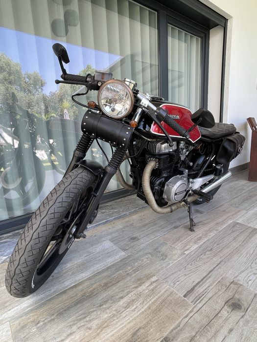 Honda CB400N Café Racer 1981