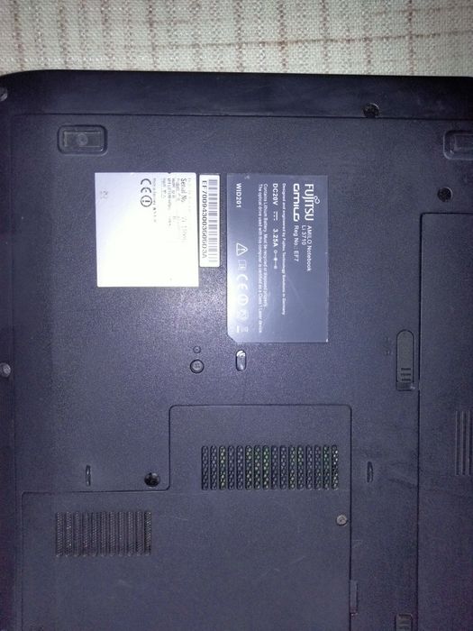 Недорого ноутбук Fujitsu AMILO 530 Notebook