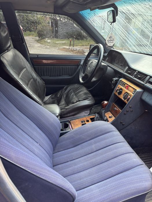MERCEDES-BENZ 230 1990 VIN WDB1240831F103720 фото оголошення 5 з 8