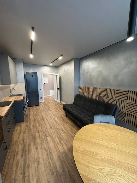 Продається 1,5 кімнатна квартира - заходь і живи!