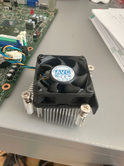 Motherboard Ideacentre com Processador integrado + dissipador e cooler