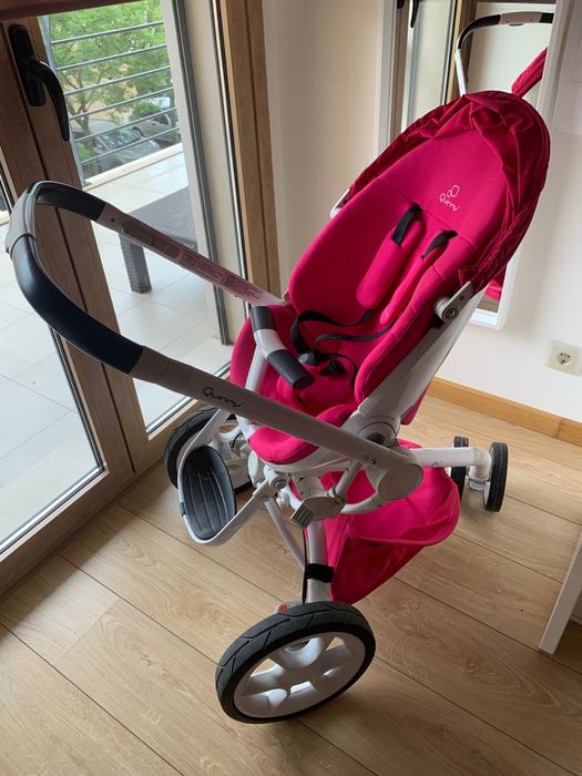 Carrinho Quinny Moodd rosa + Ovo Bebeconfort