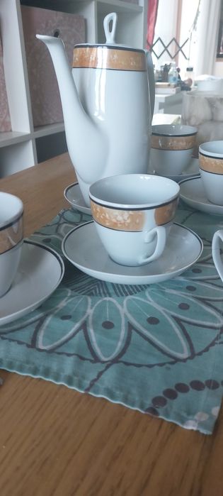 Serwis kawowy porcelana