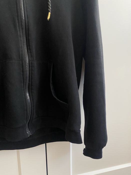 bluza czarna z kapturem sinsay S