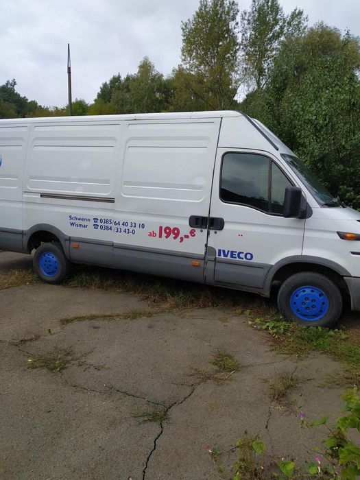 Бус ґрузовий Iveco Daily