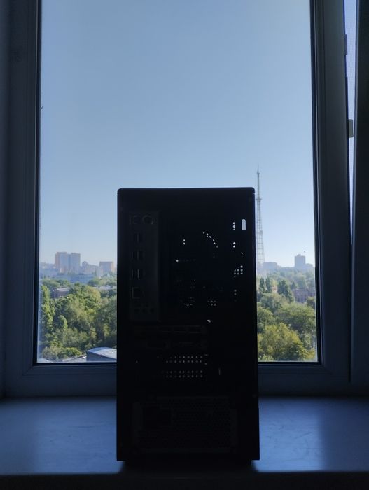 Мощный Мини ПК для Игр | RX 580 8gb + Xeon 2680v3 / 16GB DDR4