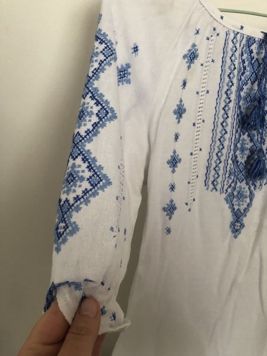 Вишите плаття ручна робота