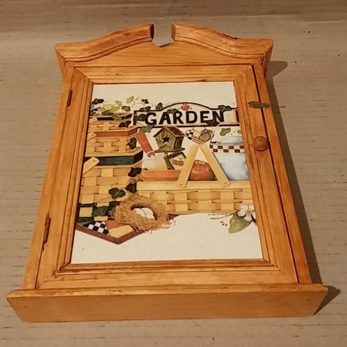 Chaveiro em madeira para guardar chaves