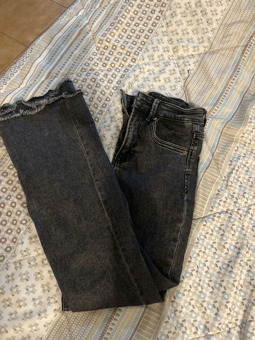 Calças boca de sino