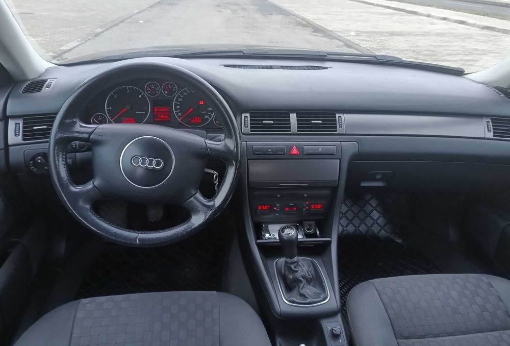 Audi A6C5 1,9 tdi 131 KM Stan b.dobry