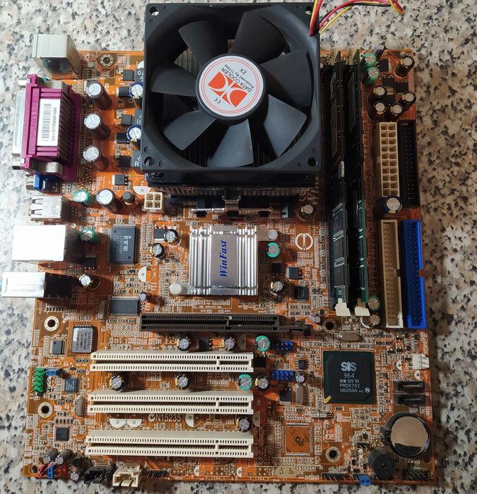 Foxconn Winfast 760GXK8MC-RSH Socket 754/AMD Athlon 64 2800+ - ADA2800