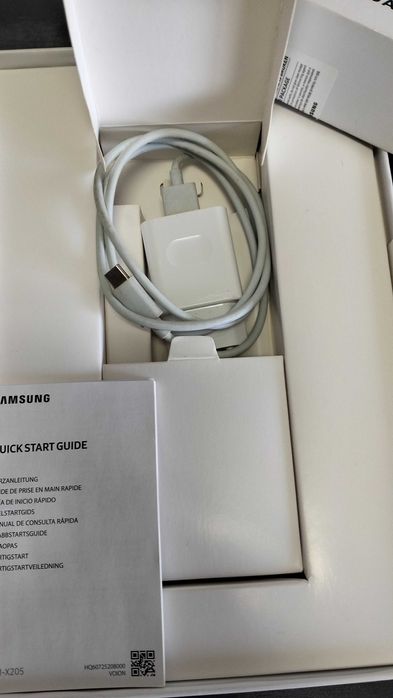 tablet Samsung Galaxy A8 64GB, como novo, gray
