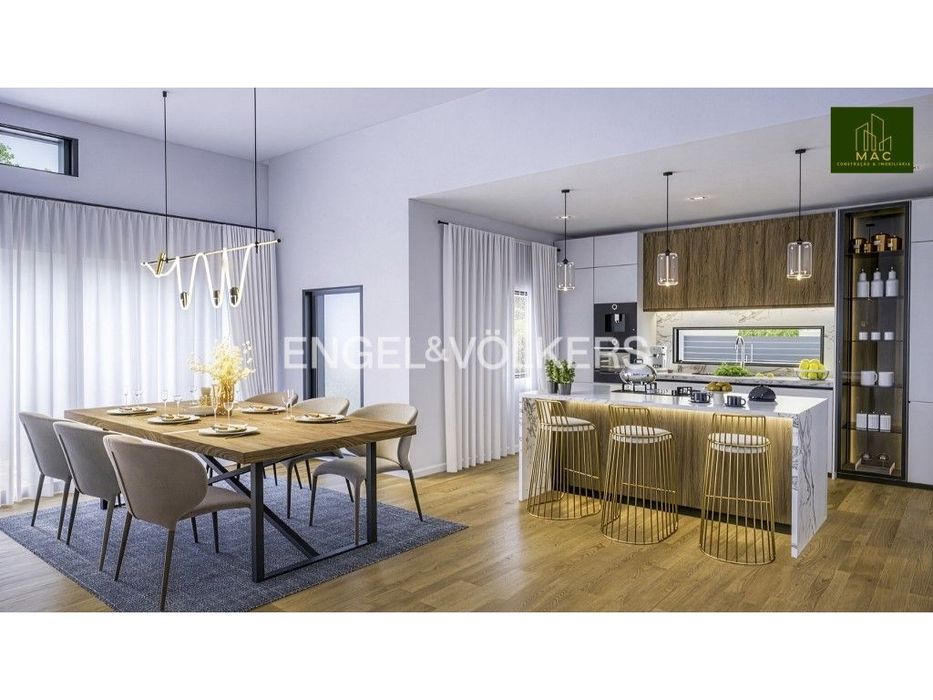 Moradia T4 Luxo - Em construção