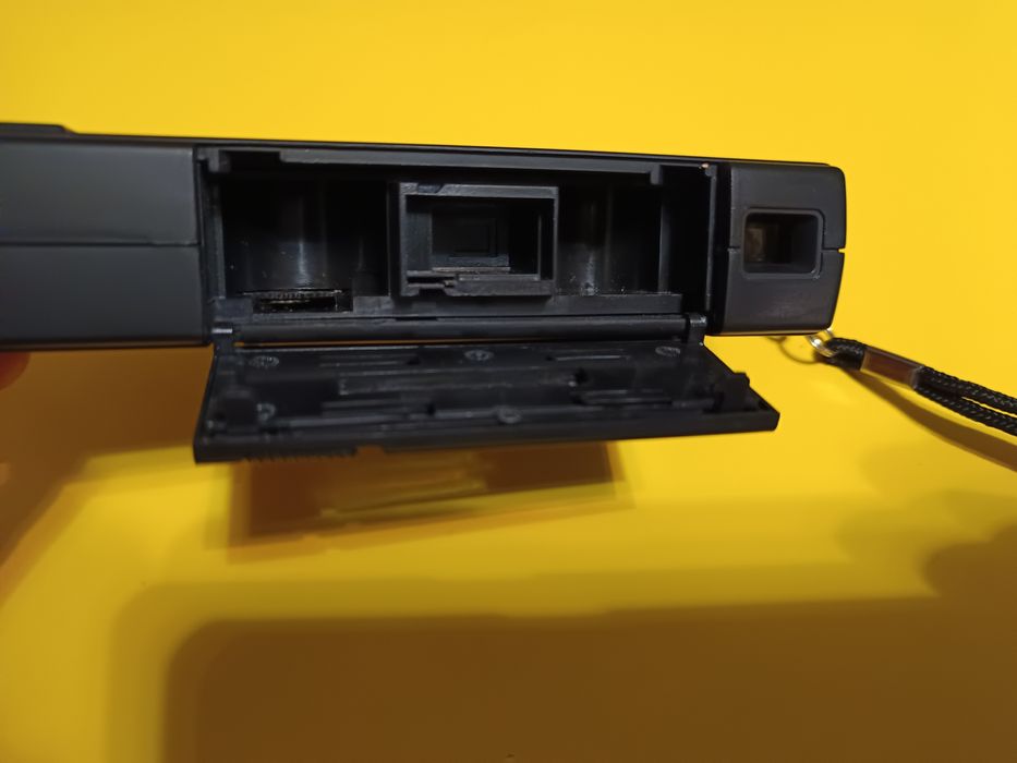 Aparat fotograficzny K110E (110 Pocket Camera) st. Bardzo dobry, PRL
