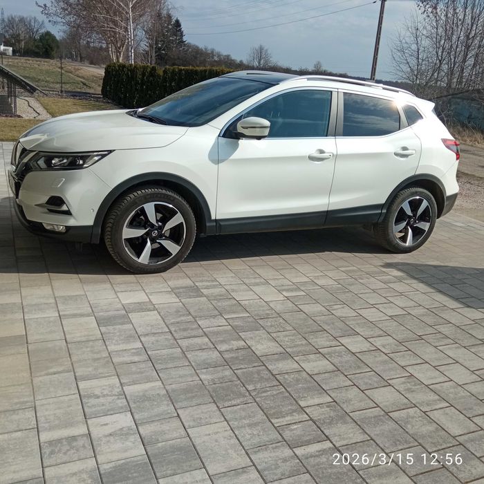 Nissan  qashqai 1.6 Dig-T  163 KM - tekna  panorama