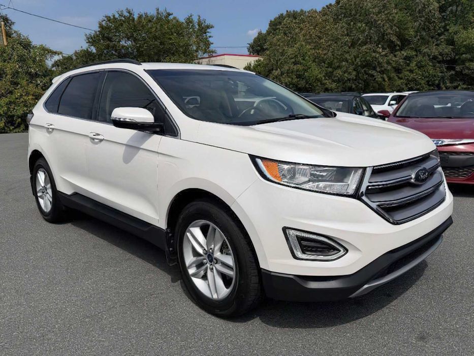 Ford Edge      2017