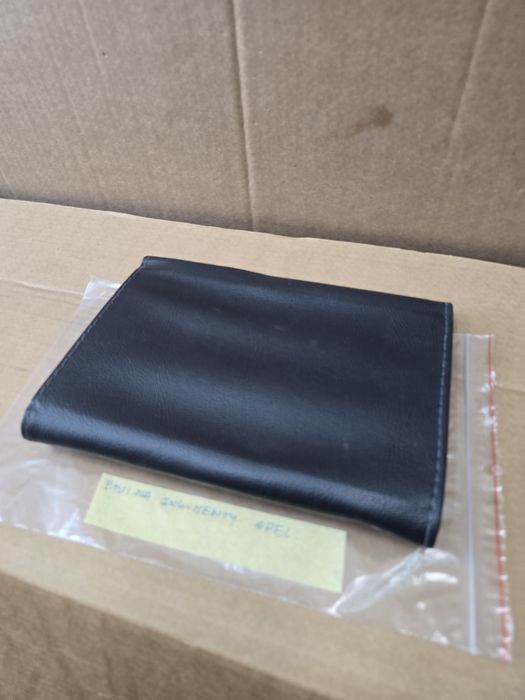 Etui na dokumenty opel