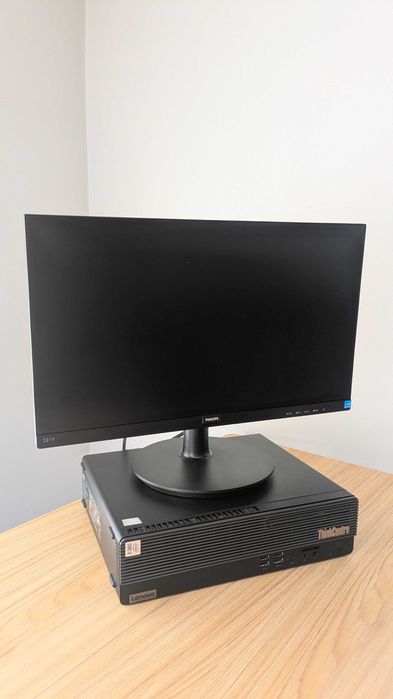 Kompletny Zestaw Komputerowy Lenovo i3 10. Gen | 8GB | 256GB SSD | Monitor Philips 22" FHD | Wi-Fi | Windows 11 Pro