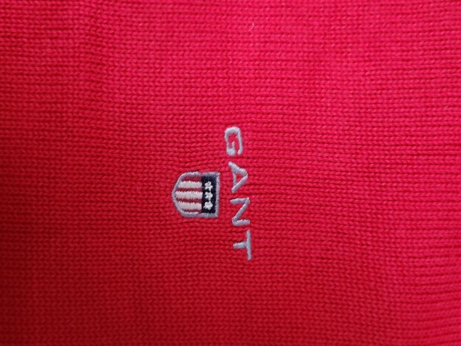 Sweterek męski w serek Gant L czerwony 100% bawełna elegancki