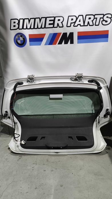 Tampa da Mala BMW Serie 1 (F20/F21) Branca