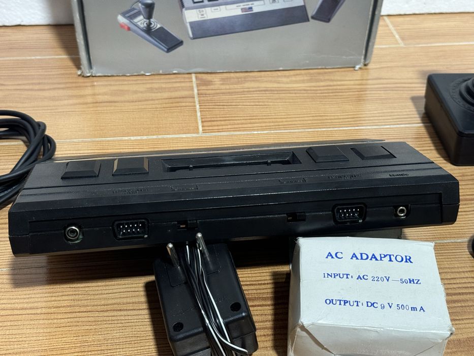 ATARI 2600 Jr clone (funvision)