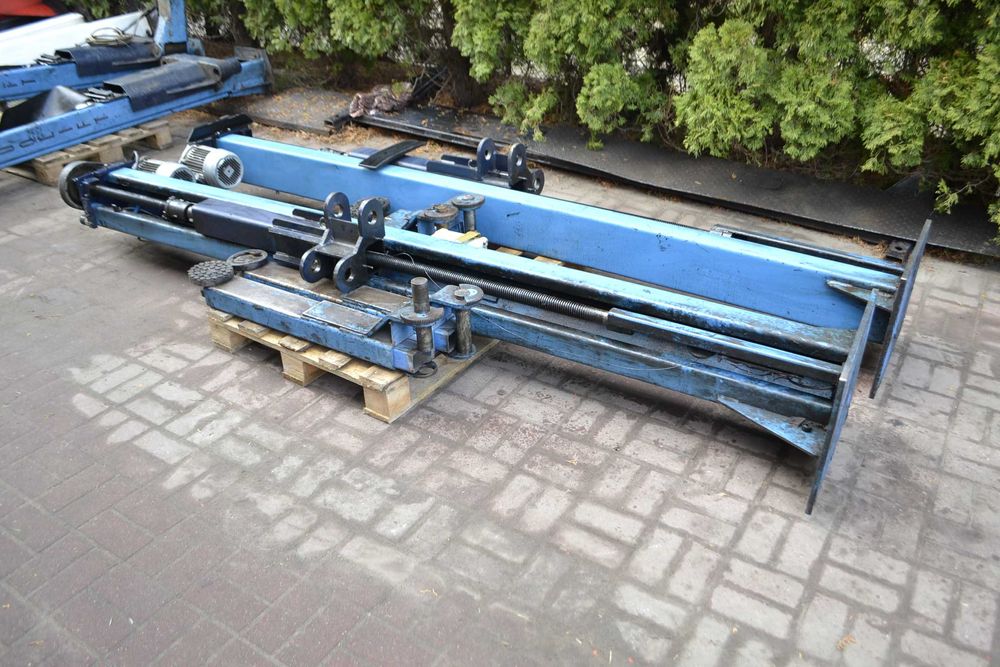 Podnośnik dwukolumnowy Hofmann 3T-14r,wolny przejazd,śrubowy,LOOKNIJ !