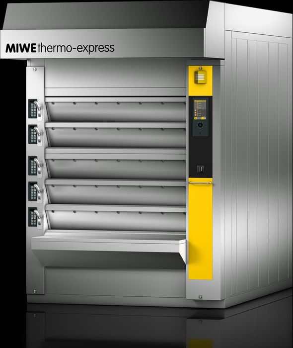 Подовая Печь Хлібопiч Miwe подовая на камне c парой MIWE